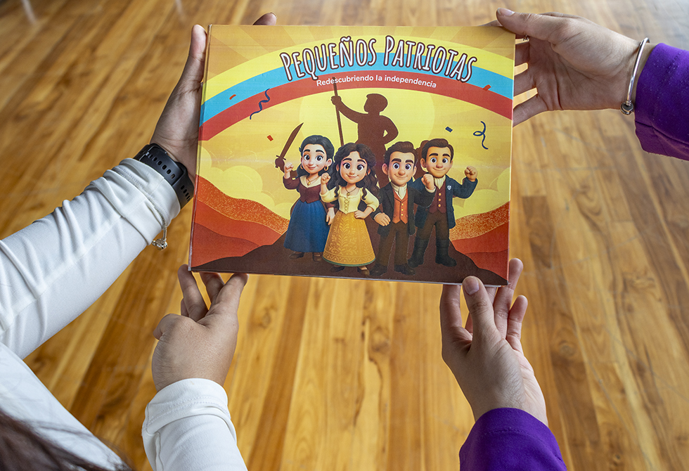 Portada de 'Pequeños Patriotas'
